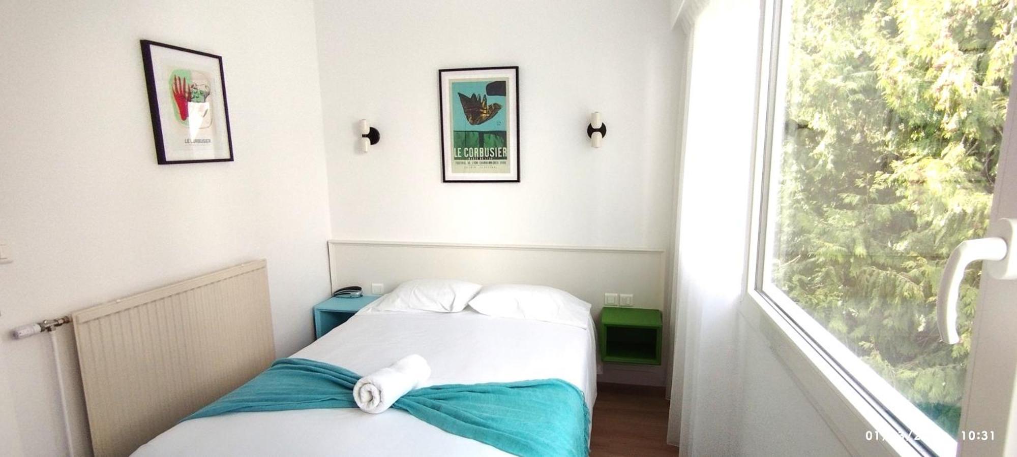 Hotel Astoria Сент Етиен Екстериор снимка