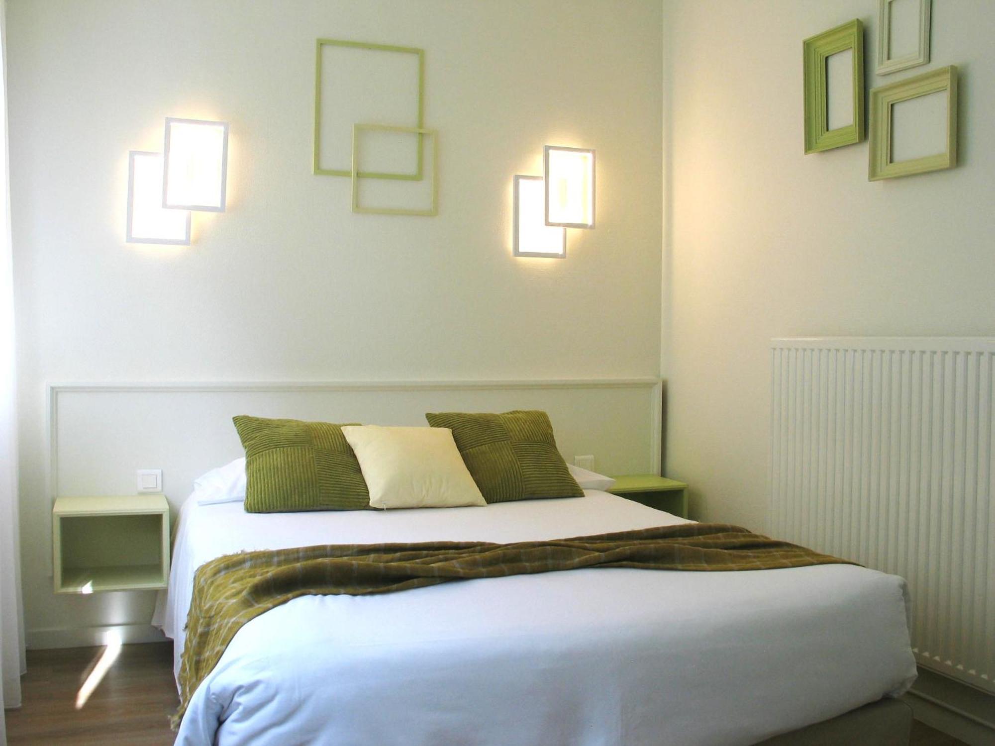 Hotel Astoria Сент Етиен Екстериор снимка