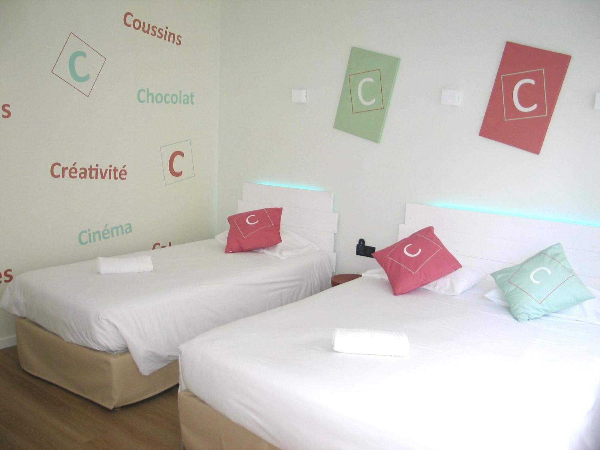 Hotel Astoria Сент Етиен Екстериор снимка